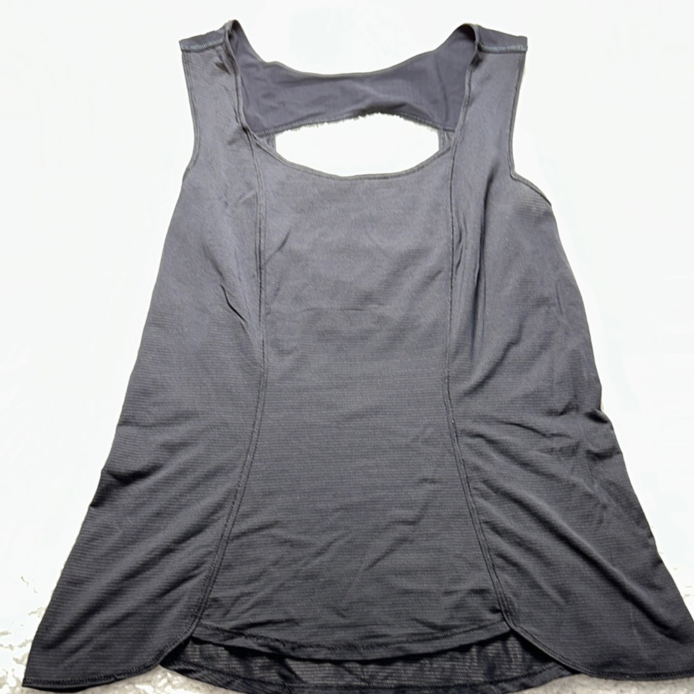 Lululemon Run Righteous Tank - Picture 4 of 5